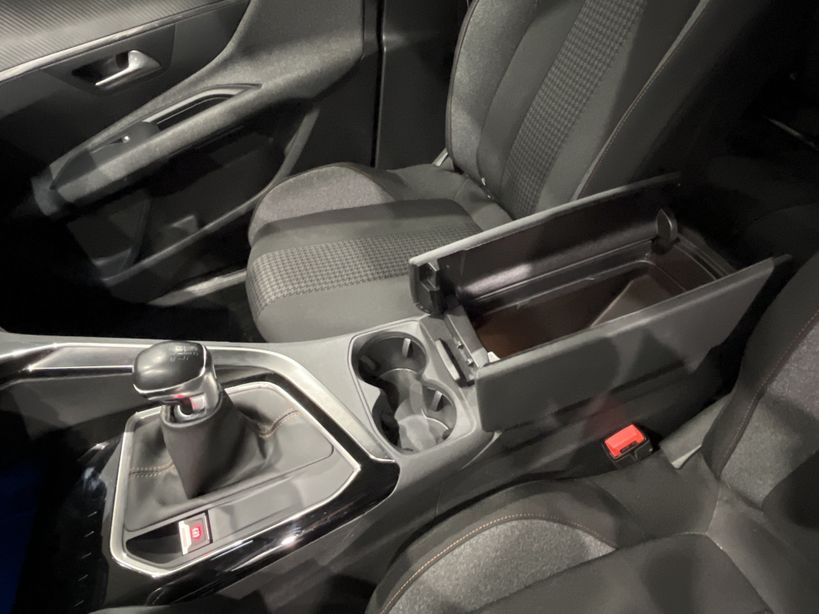 PEUGEOT 3008 BUSINESS 2020 - Photo n°22