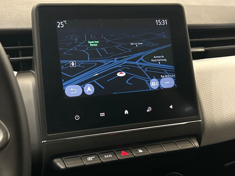 RENAULT CLIO V 2023 - Photo n°10