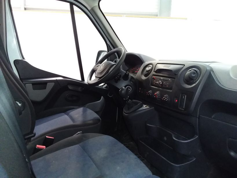 RENAULT MASTER FOURGON 2017 - Photo n°8