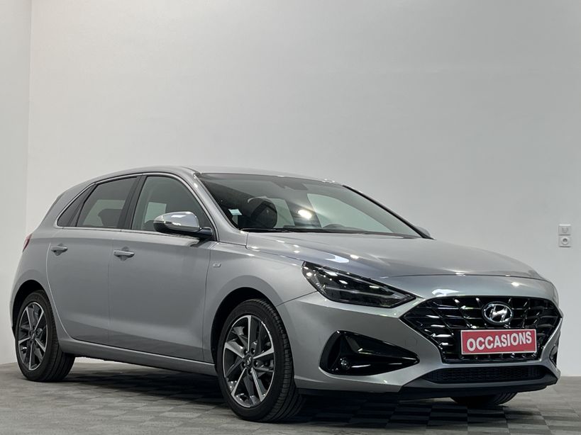 HYUNDAI i30 2022 - Photo n°2