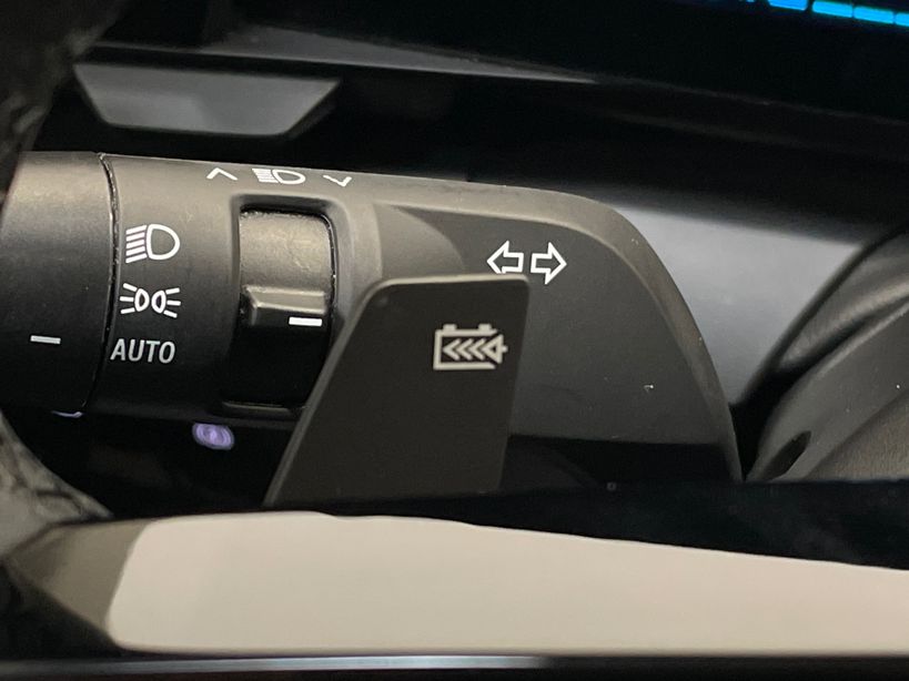 RENAULT MEGANE E TECH 2023 - Photo n°27