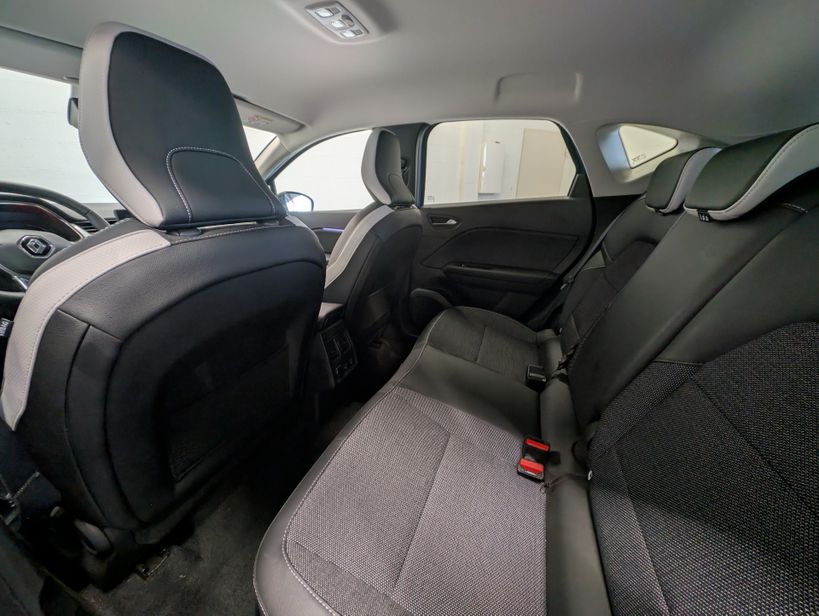 RENAULT CAPTUR 2022 - Photo n°20