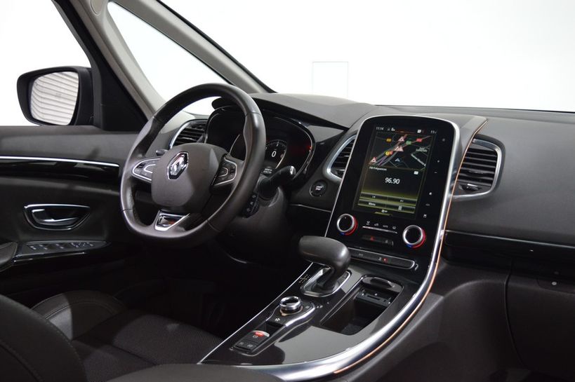 RENAULT ESPACE V 2016 - Photo n°6