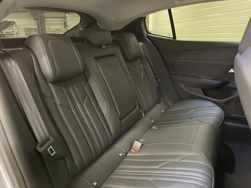 PEUGEOT 408 2023 - Photo n°10