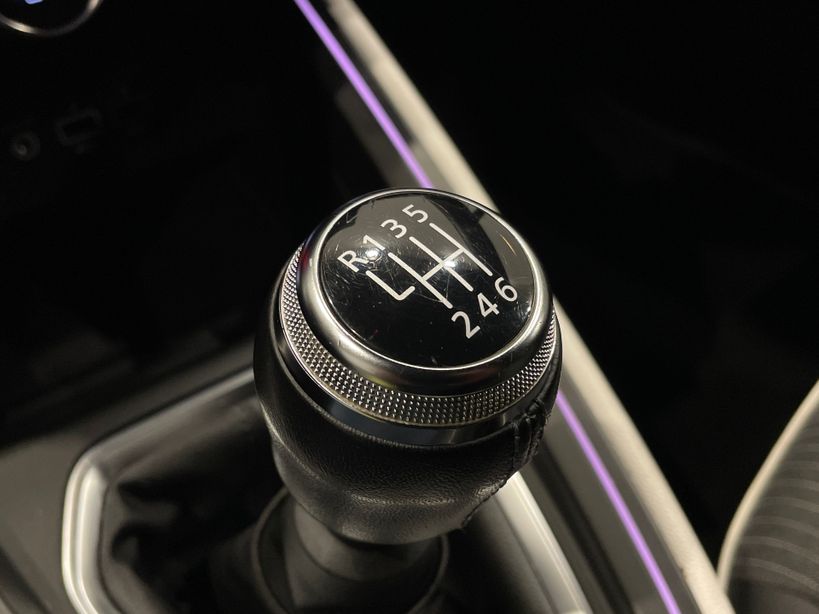 RENAULT CLIO V 2022 - Photo n°20