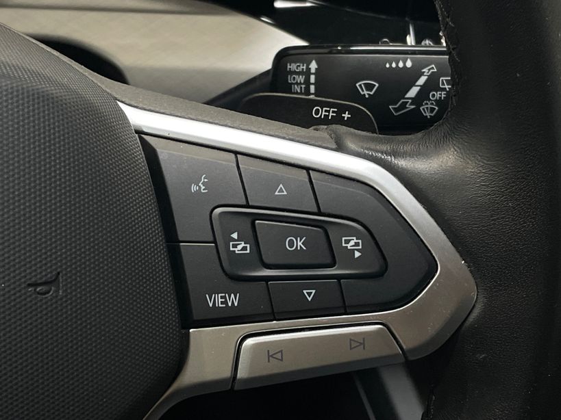 VOLKSWAGEN GOLF 2023 - Photo n°25