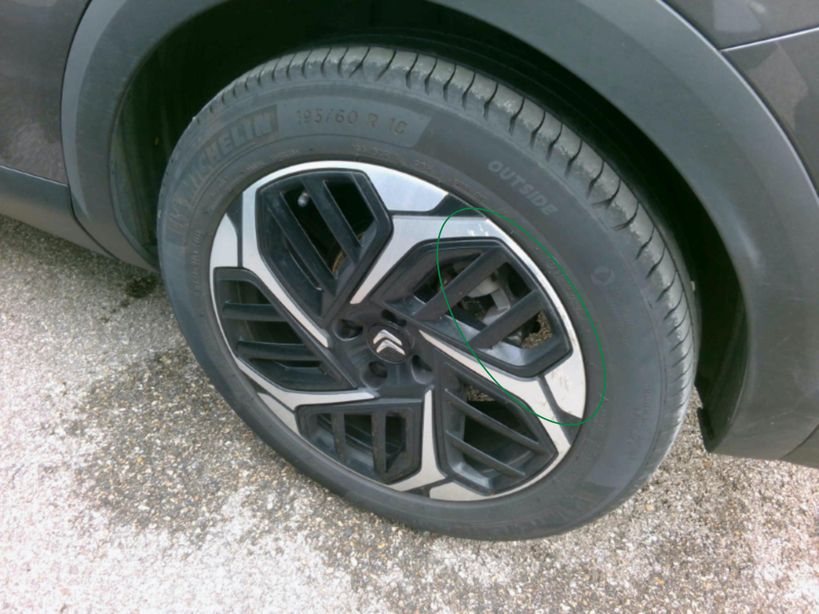 CITROEN C4 X 2023 - Photo n°8