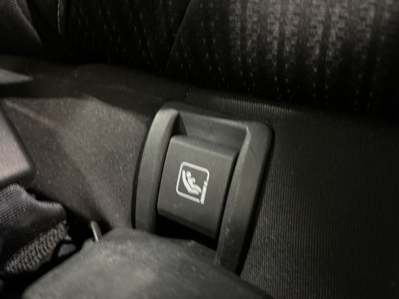 RENAULT MEGANE IV ESTATE 2019 - Photo n°40