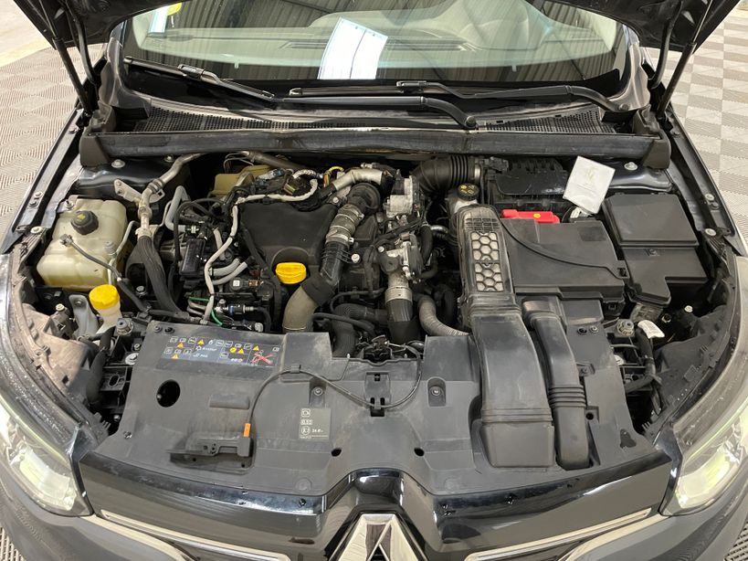 RENAULT MEGANE IV BERLINE BUSINESS 2020 - Photo n°38