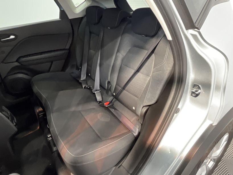 RENAULT CAPTUR 2021 - Photo n°10
