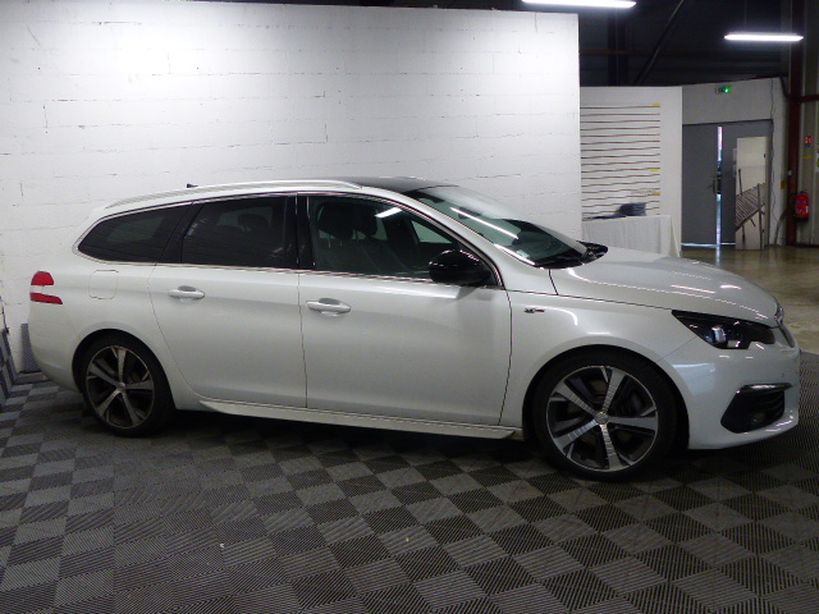 PEUGEOT 308 SW 2020 - Photo n°4