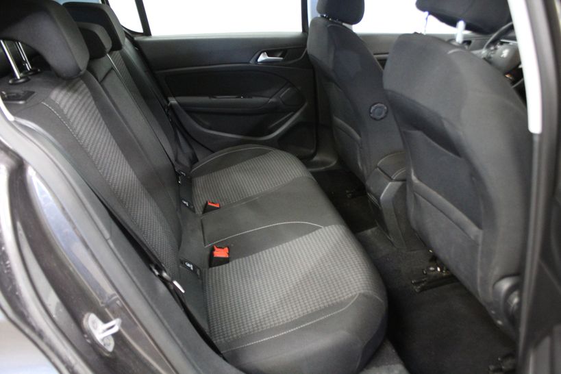 PEUGEOT 308 BUSINESS 2020 - Photo n°9