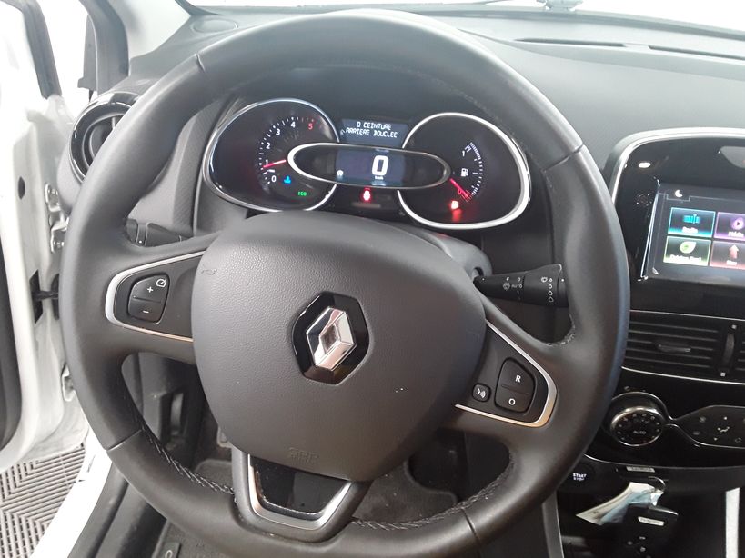 RENAULT CLIO IV BUSINESS 2018 - Photo n°12