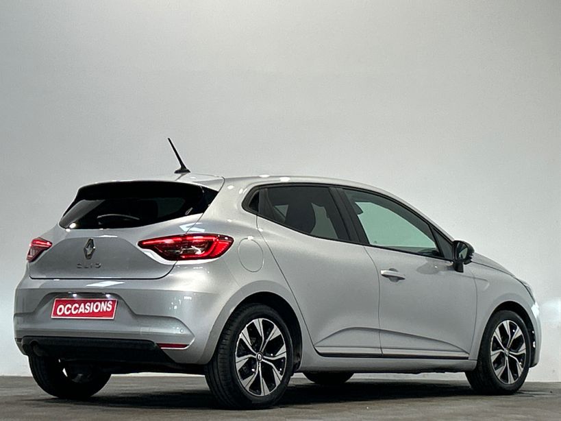 RENAULT CLIO V 2022 - Photo n°3