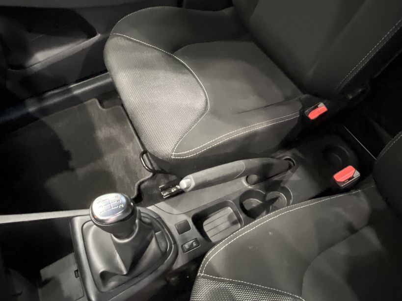 RENAULT CLIO IV SOCIETE 2019 - Photo n°18