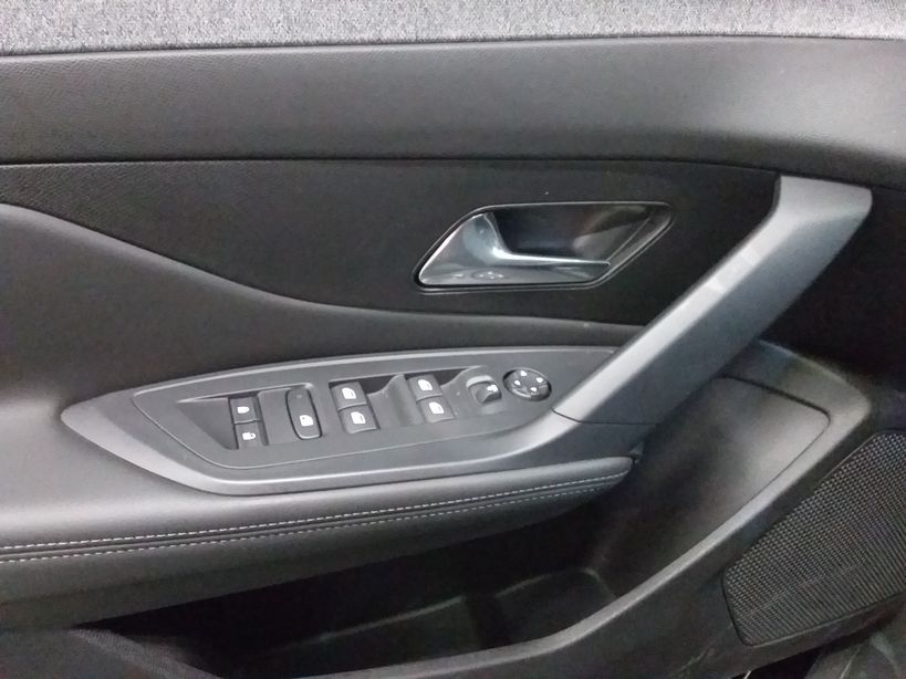 PEUGEOT 308 SW 2023 - Photo n°26