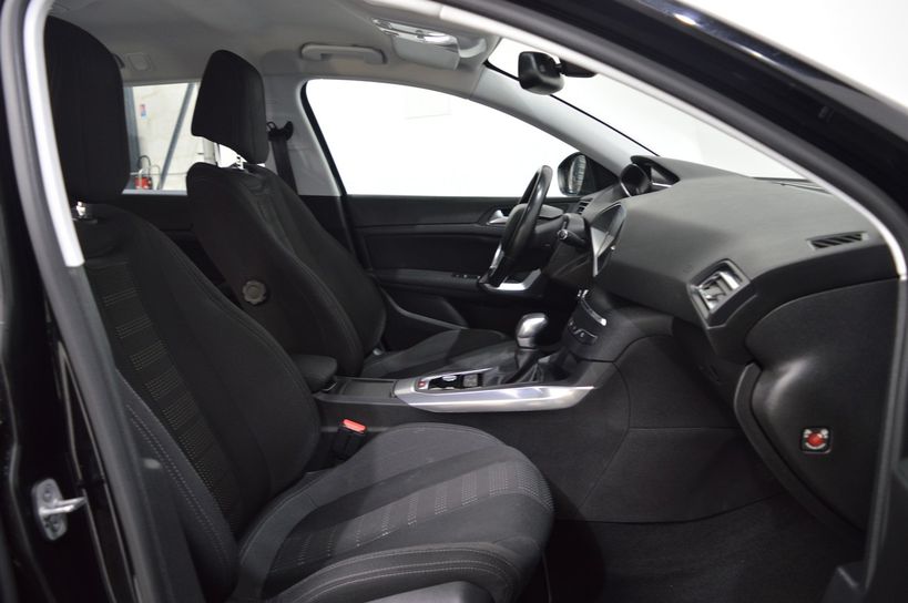 PEUGEOT 308 SW 2015 - Photo n°7
