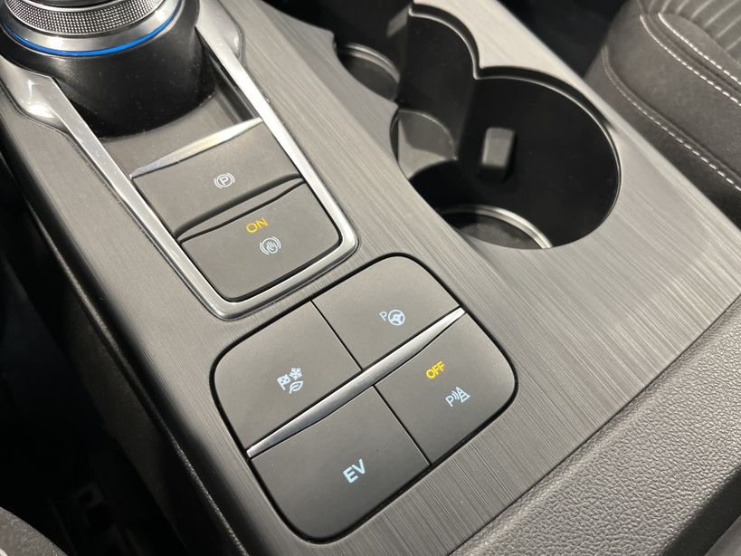 FORD KUGA 2021 - Photo n°22