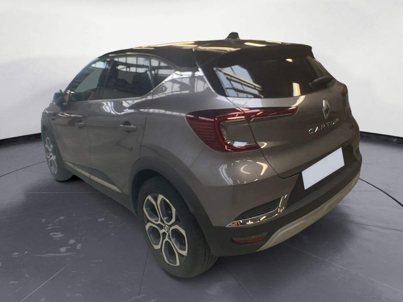 RENAULT CAPTUR 2023 - Photo n°7
