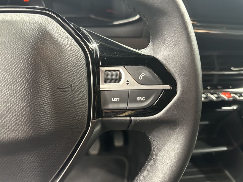 PEUGEOT 2008 2024 - Photo n°17