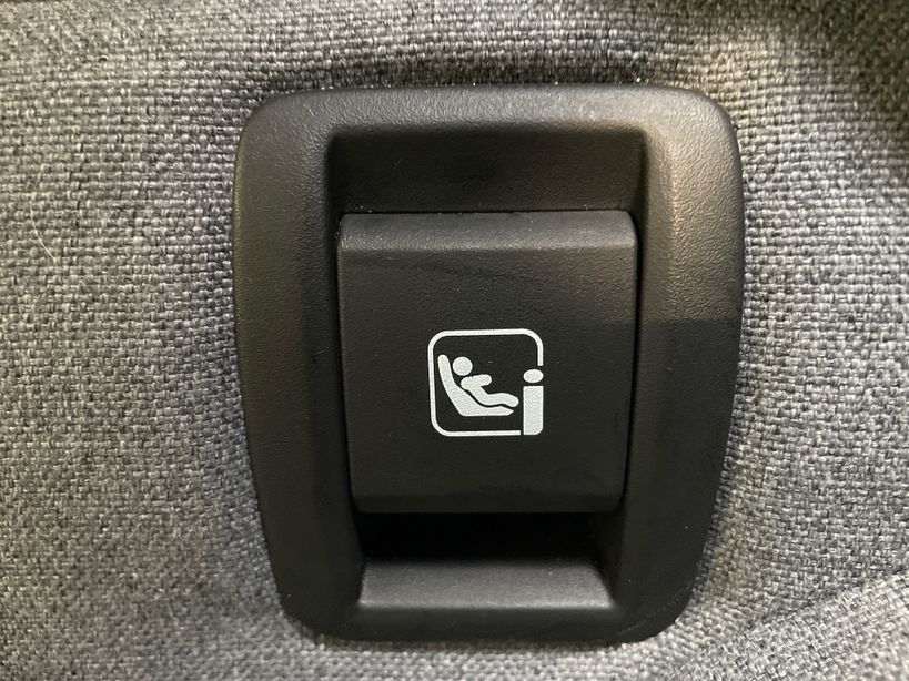 RENAULT MEGANE E TECH 2023 - Photo n°43