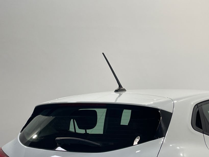 RENAULT CLIO V 2021 - Photo n°8