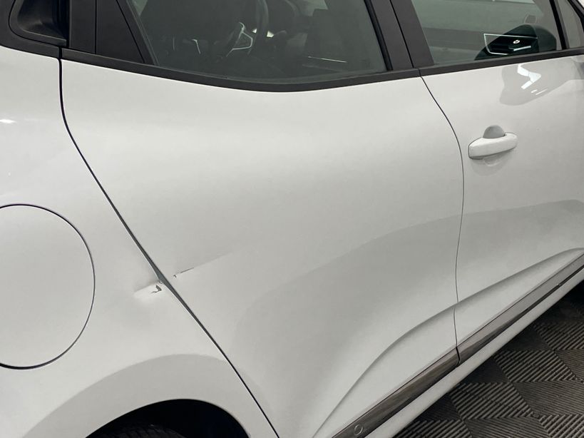 RENAULT CLIO V 2021 - Photo n°1