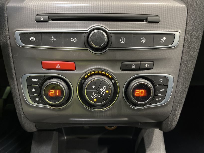 CITROEN C4 2016 - Photo n°16