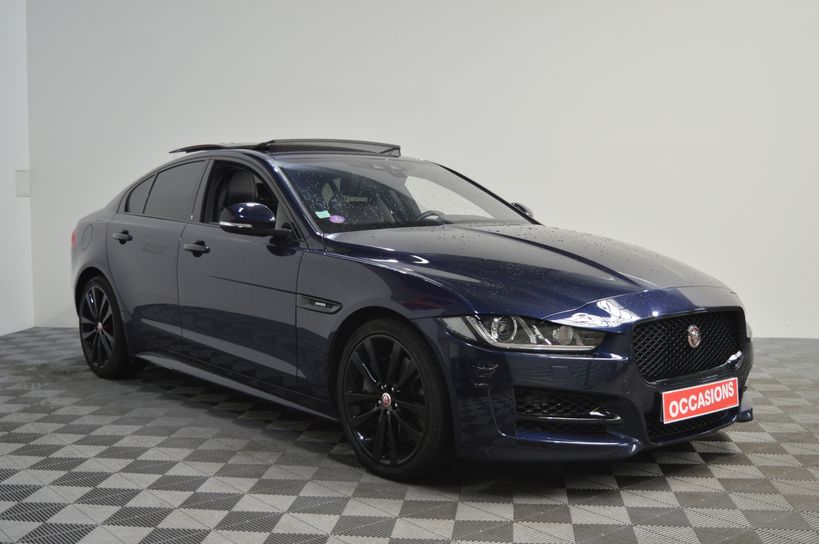 JAGUAR XE 2017 - Photo n°2