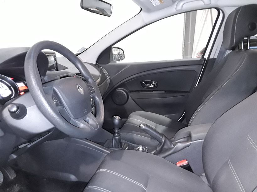 RENAULT MEGANE III SOCIETE 2016 - Photo n°6