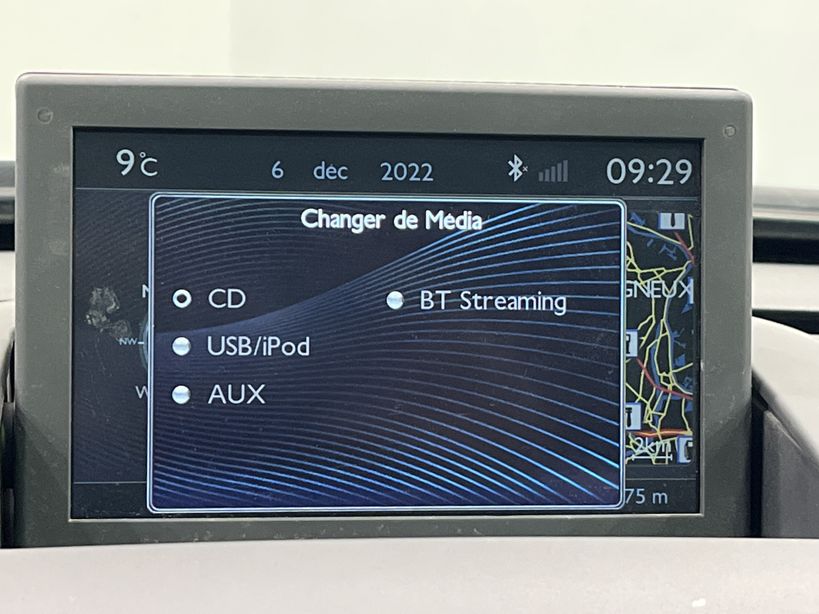 PEUGEOT 5008 2016 - Photo n°16