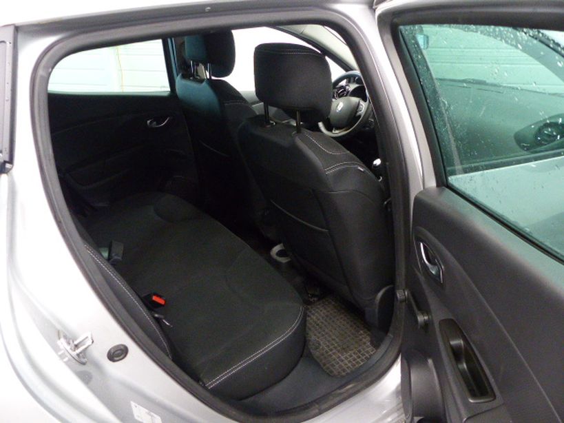RENAULT CLIO IV 2020 - Photo n°7