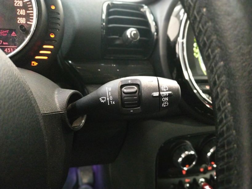 MINI MINI CLUBMAN F54 2016 - Photo n°22