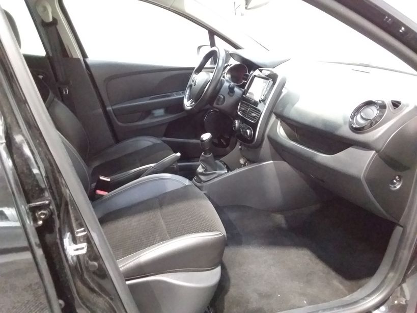 RENAULT CLIO IV 2018 - Photo n°5