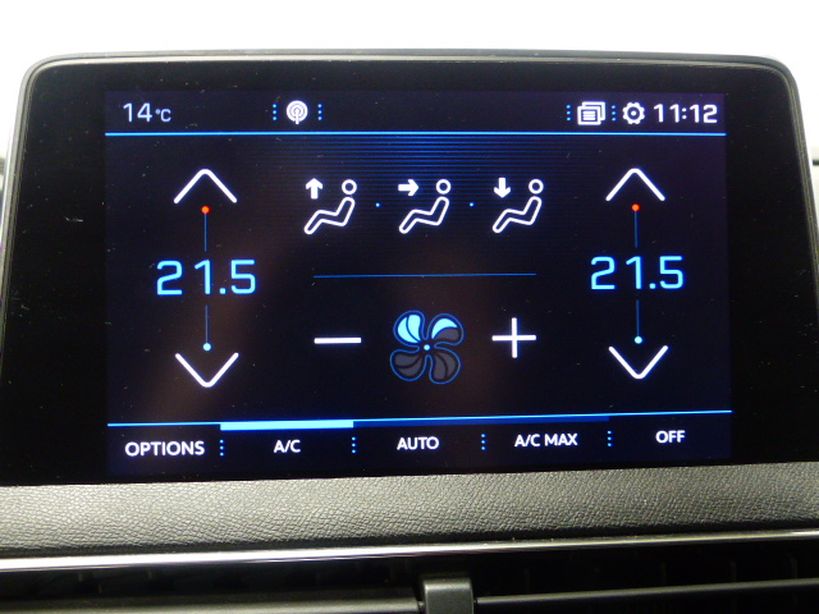 PEUGEOT 5008 2019 - Photo n°11