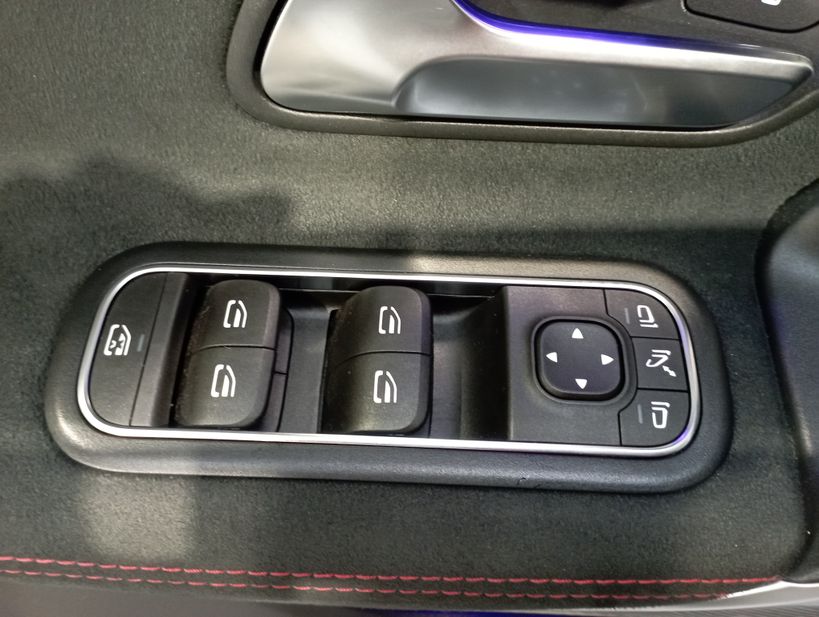MERCEDES CLASSE A 2019 - Photo n°31
