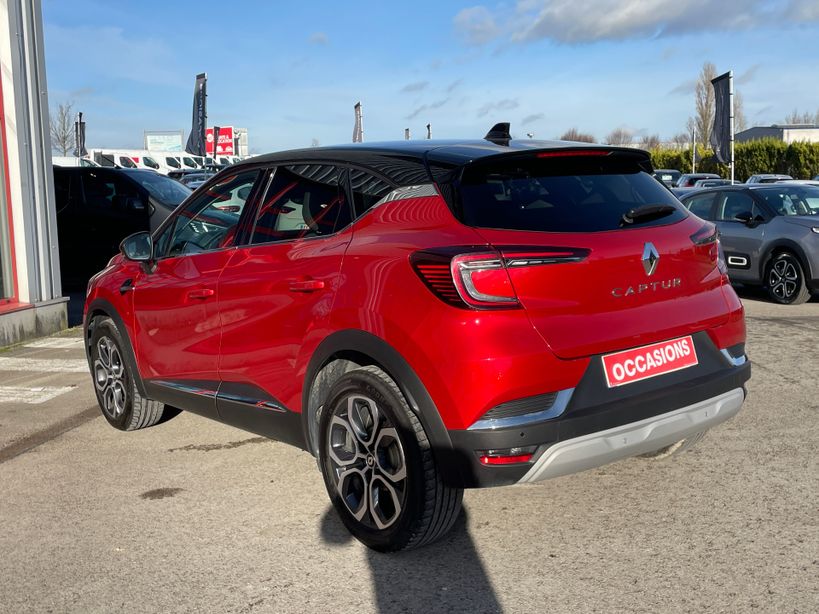 RENAULT CAPTUR 2023 - Photo n°8