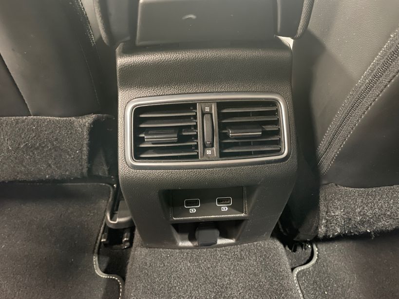 RENAULT MEGANE IV ESTATE 2022 - Photo n°25