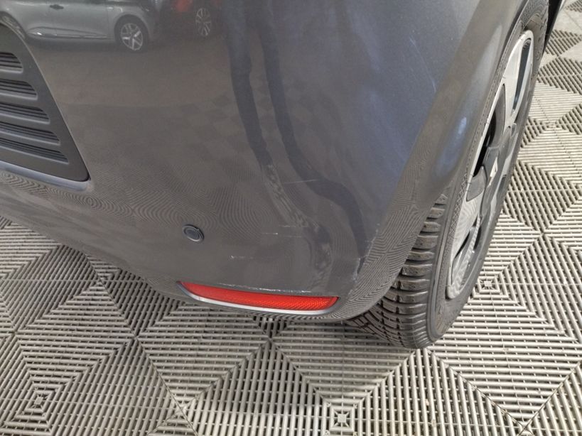 RENAULT TWINGO III 2016 - Photo n°12