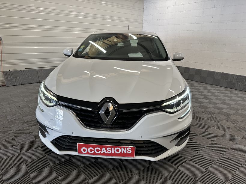 RENAULT MEGANE IV BERLINE 2020 - Photo n°2