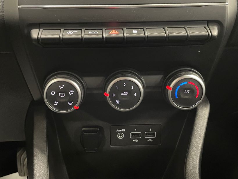 RENAULT CLIO V 2021 - Photo n°24