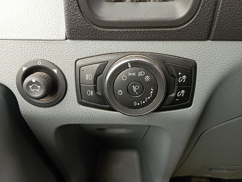 FORD TRANSIT CHASSIS DOUBLE CABINE 2019 - Photo n°22