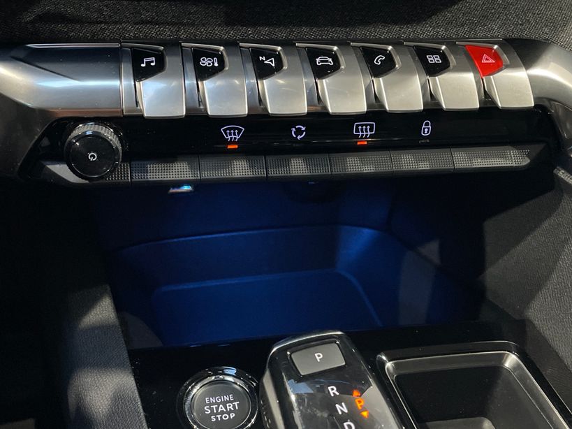 PEUGEOT 3008 2023 - Photo n°18