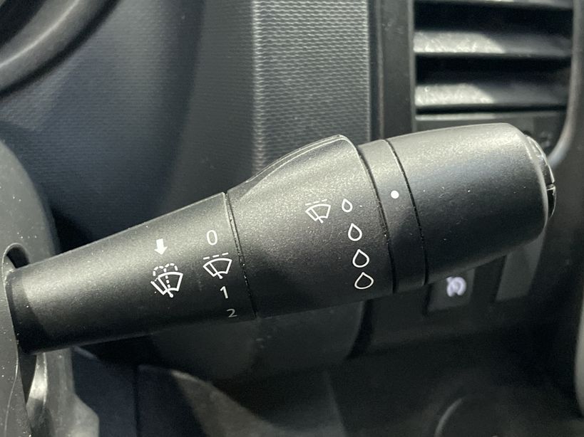 RENAULT TRAFIC FOURGON 2020 - Photo n°28