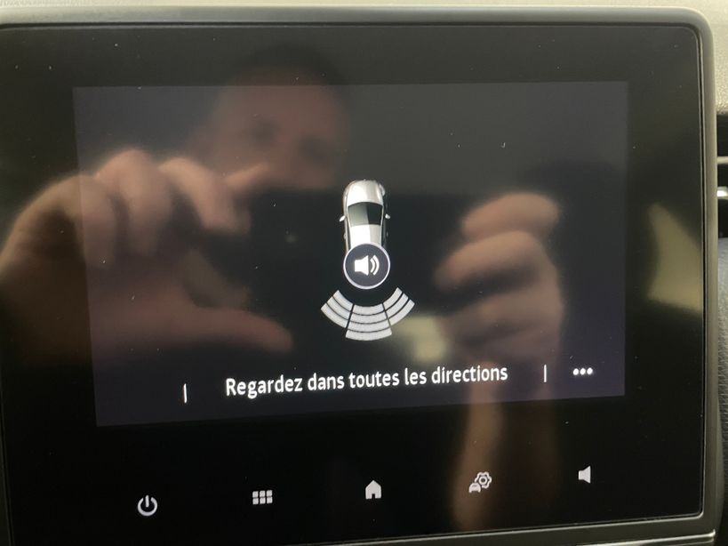 RENAULT CLIO V 2020 - Photo n°20