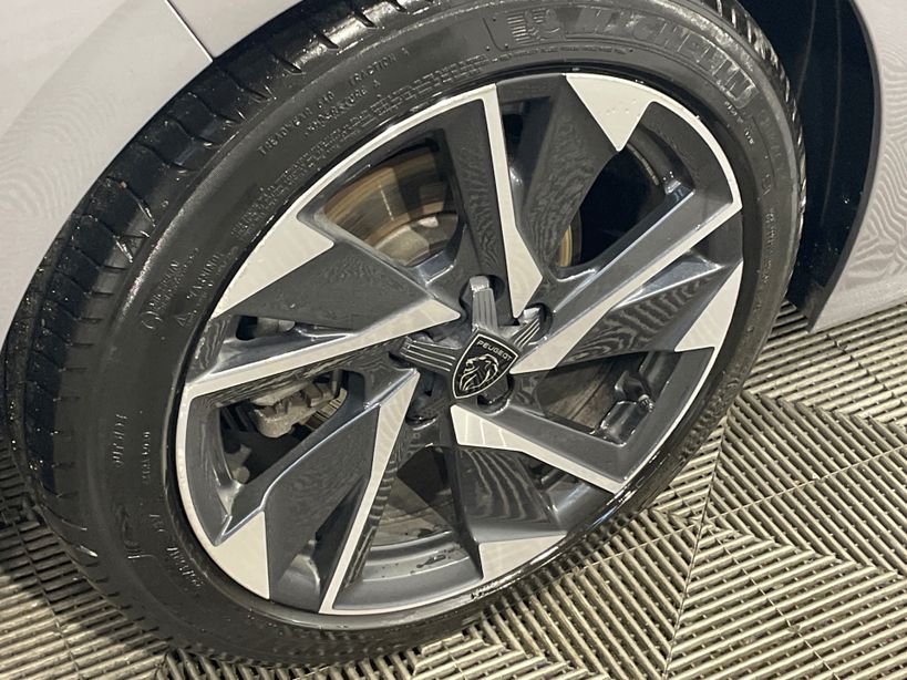 PEUGEOT 308 2023 - Photo n°3
