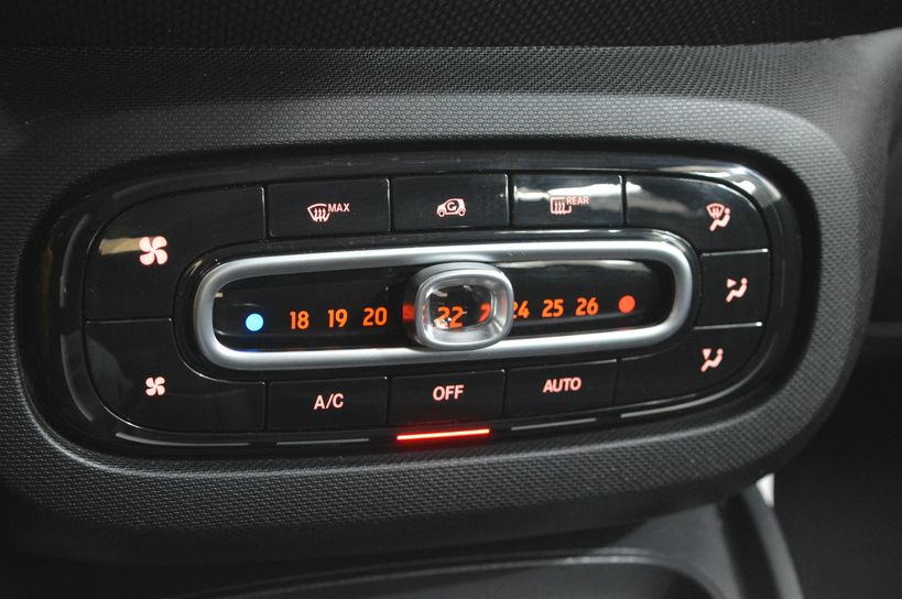 SMART FORFOUR 2017 - Photo n°20