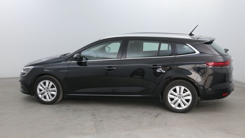 RENAULT MEGANE IV ESTATE 2022 - Photo n°2