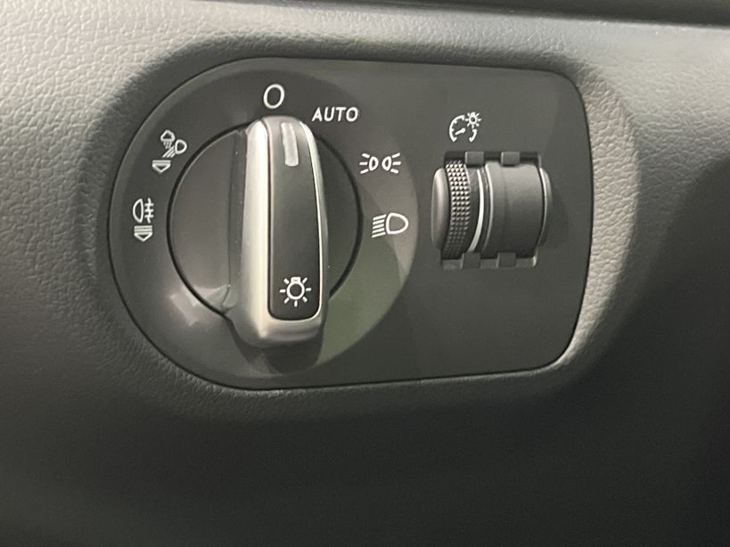 AUDI Q3 2018 - Photo n°37