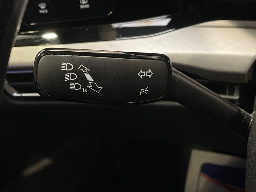 VOLKSWAGEN GOLF 2023 - Photo n°31